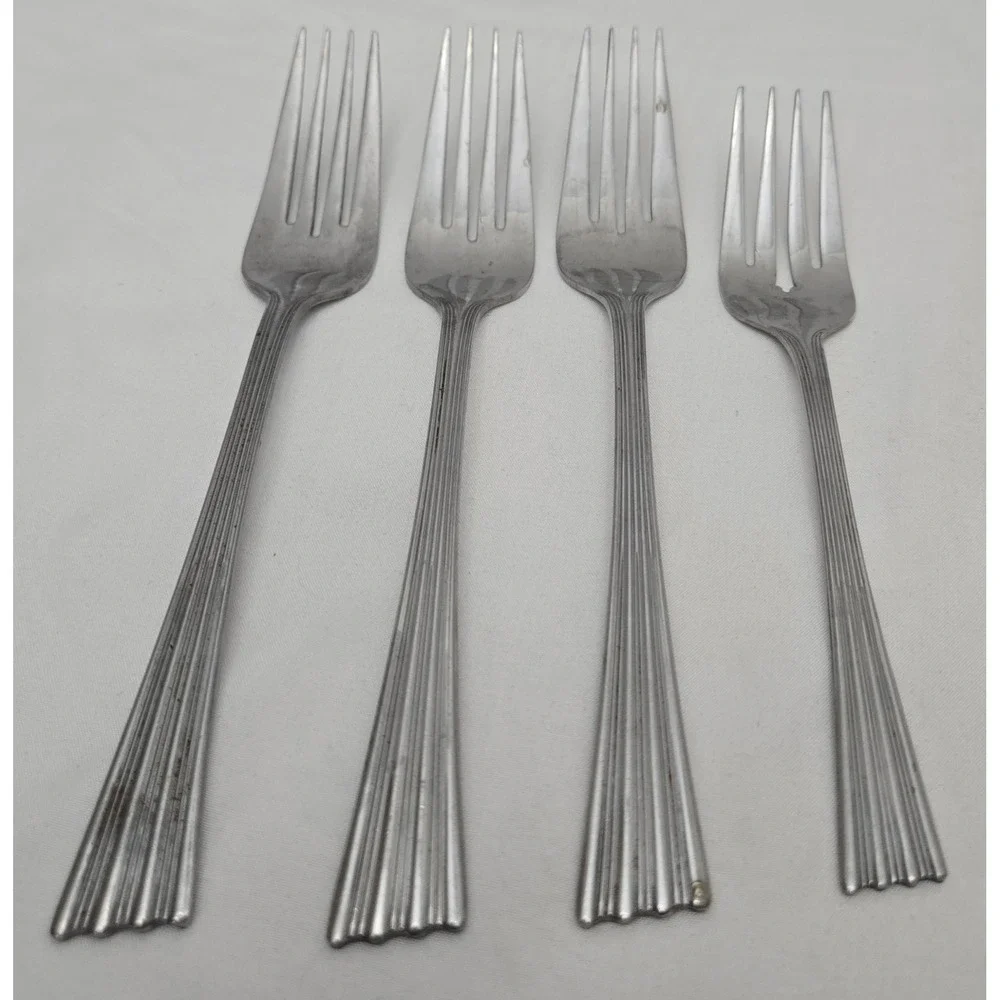 Corey Revere Silver Lot‎ - 1 Salad/3 Dinner Forks Stainless Angled Fan Tip Ridge